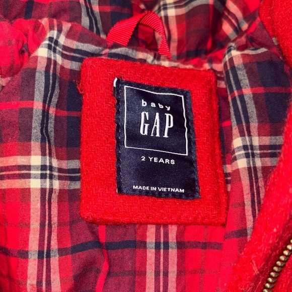 BABY GAP Red Toggle Coat Size 2T - Picture 2 of 5
